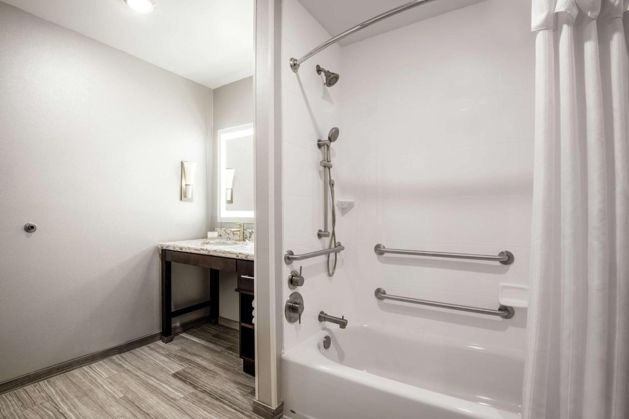Hotel Homewood By Hilton